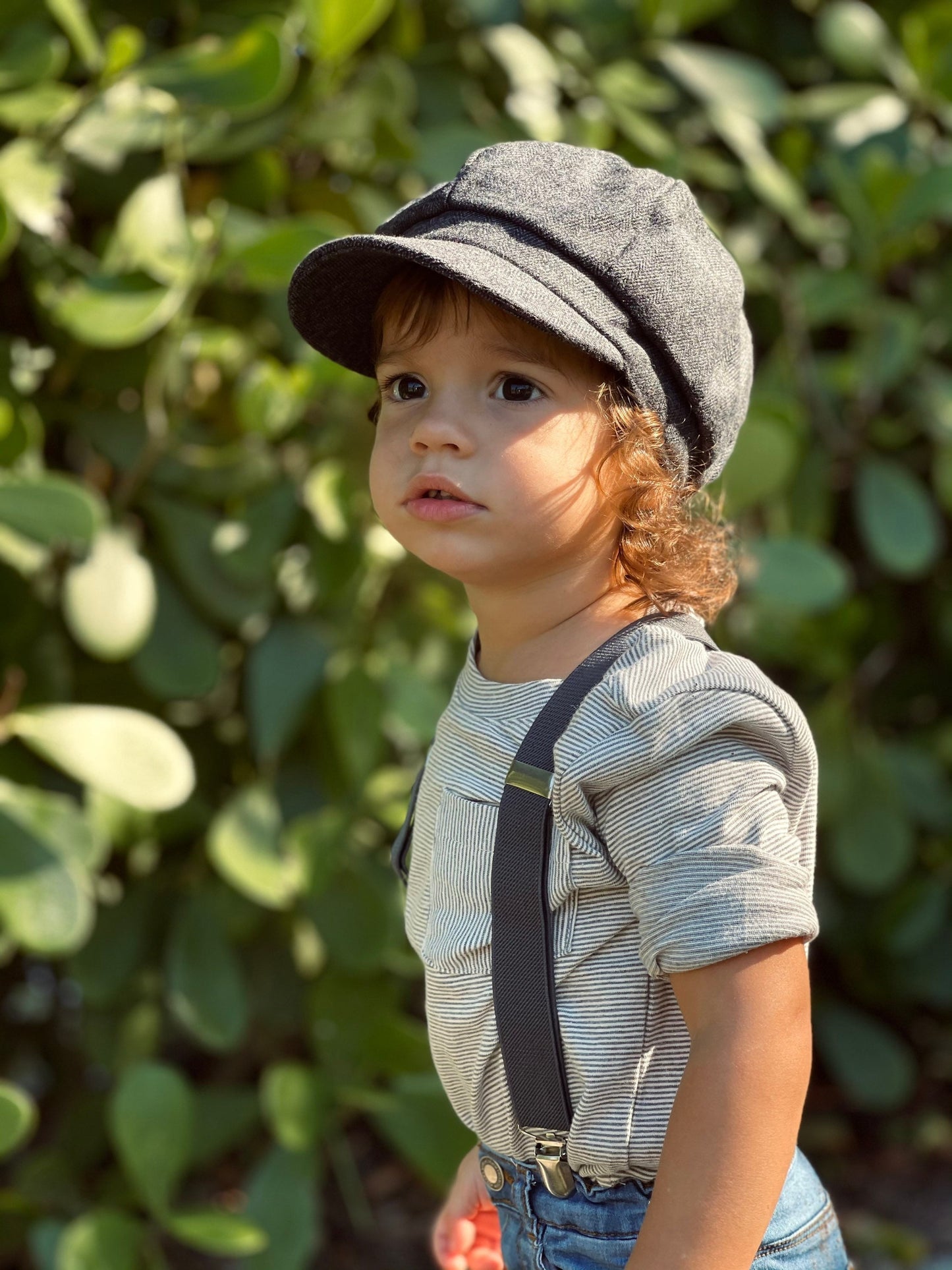 Charcoal Gray Newsboy Hat and Suspenders Set for Boys and Men | Applejack Cap | Ring Bearer Gift | Fall Wedding Vintage Outfit