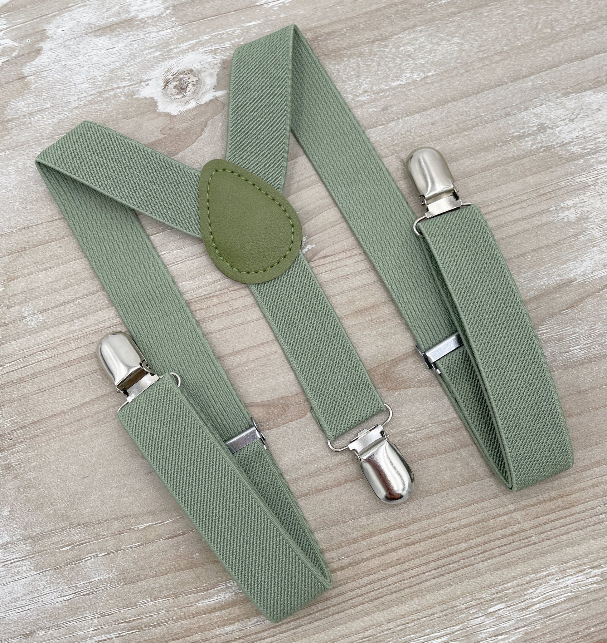 Moss Suspenders, Groomsmen Gift, Green Ring Bearer Braces, Boho Rustic Wedding, Formal Wedding Party, Ring Bearer Outfit