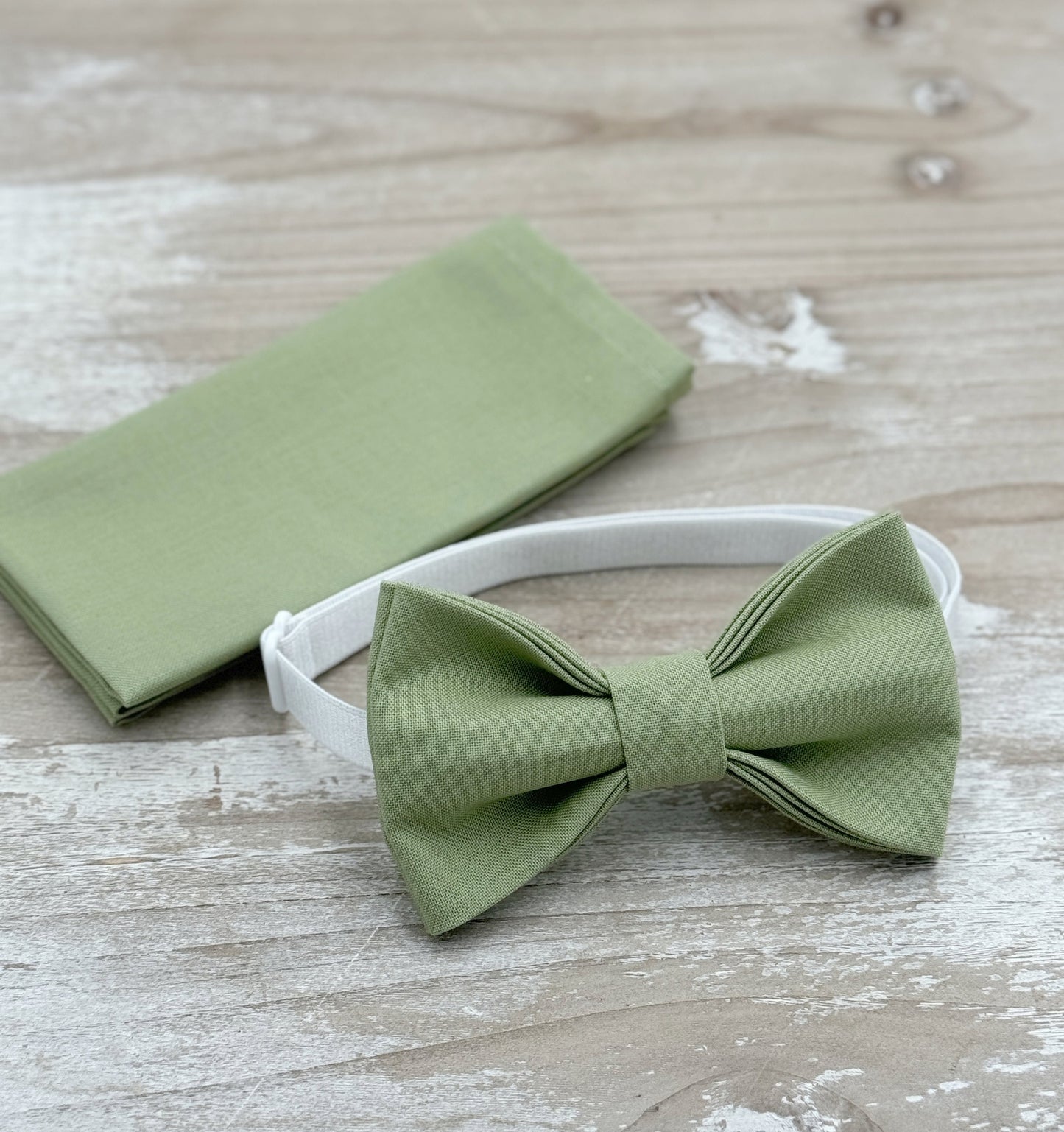 Pistachio Bow tie & Suspenders | Champagne Tan Braces | Pocket Square | Ring Bearer Outfit | Boho Rustic Wedding | Groomsman Gift