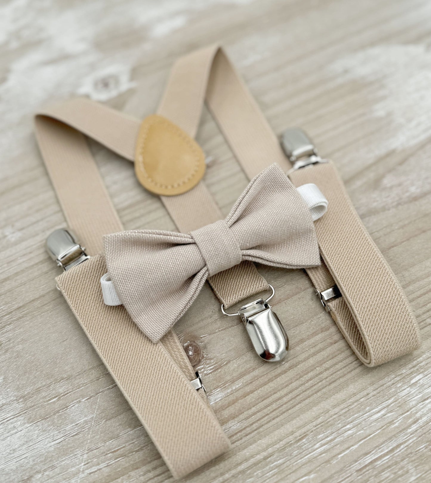 Linen Bow tie & Suspenders | Champagne Tan Braces | Biscotti Bowtie | Frost Tan Bowtie | Ring Bearer Outfit | Boho Rustic Wedding