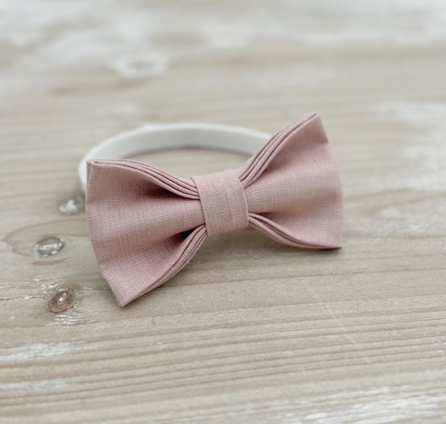 Vintage Rose Bow tie & Suspenders, Light Gray Braces, Linen Cameo BowTie, Ring Bearer Outfit, Boho Rustic Wedding