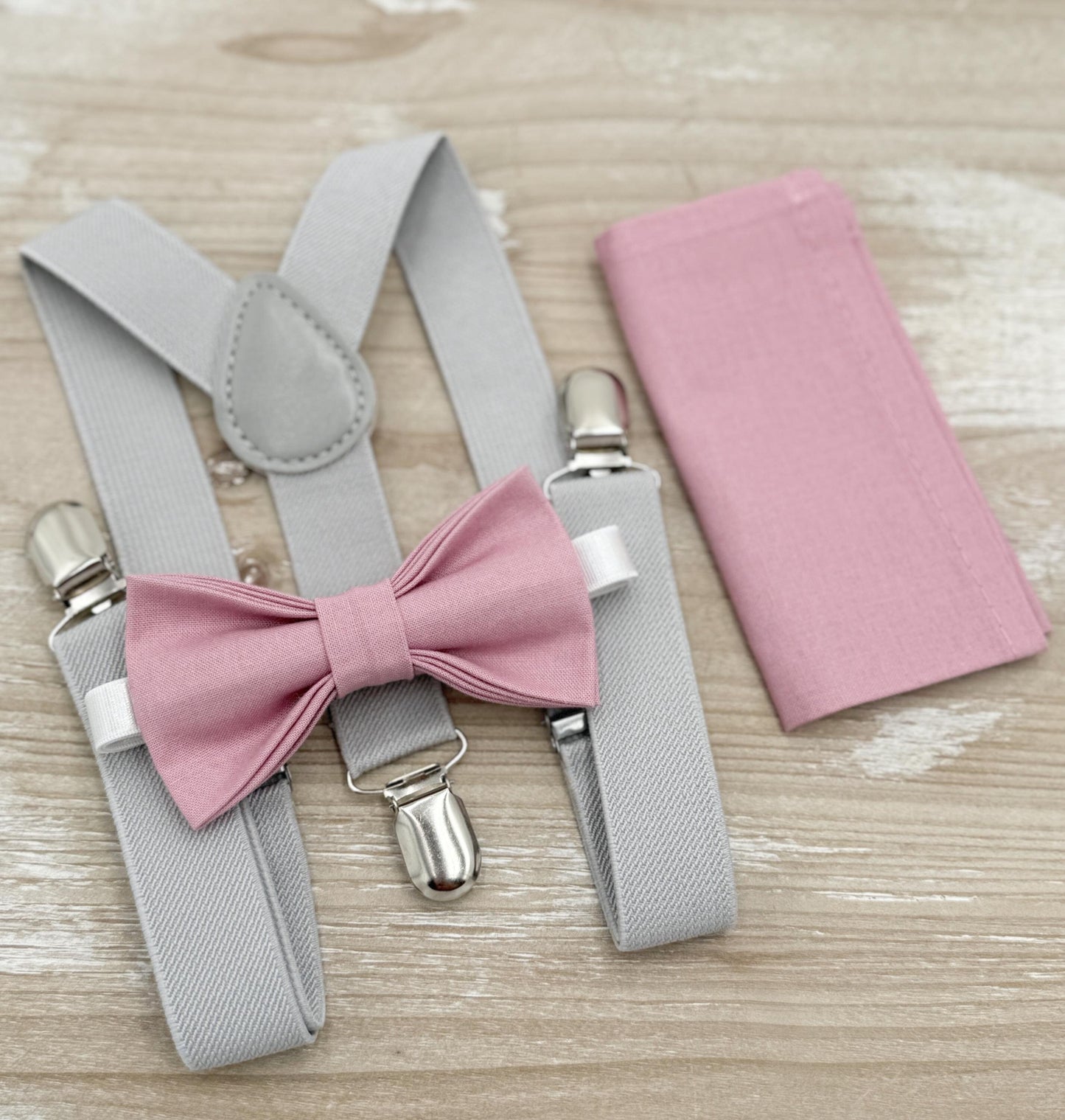Vintage Mauve Bow tie & Suspenders | Light Gray Braces | Quartz Bow | Pocket Square | Ring Bearer Outfit | Boho Rustic Wedding