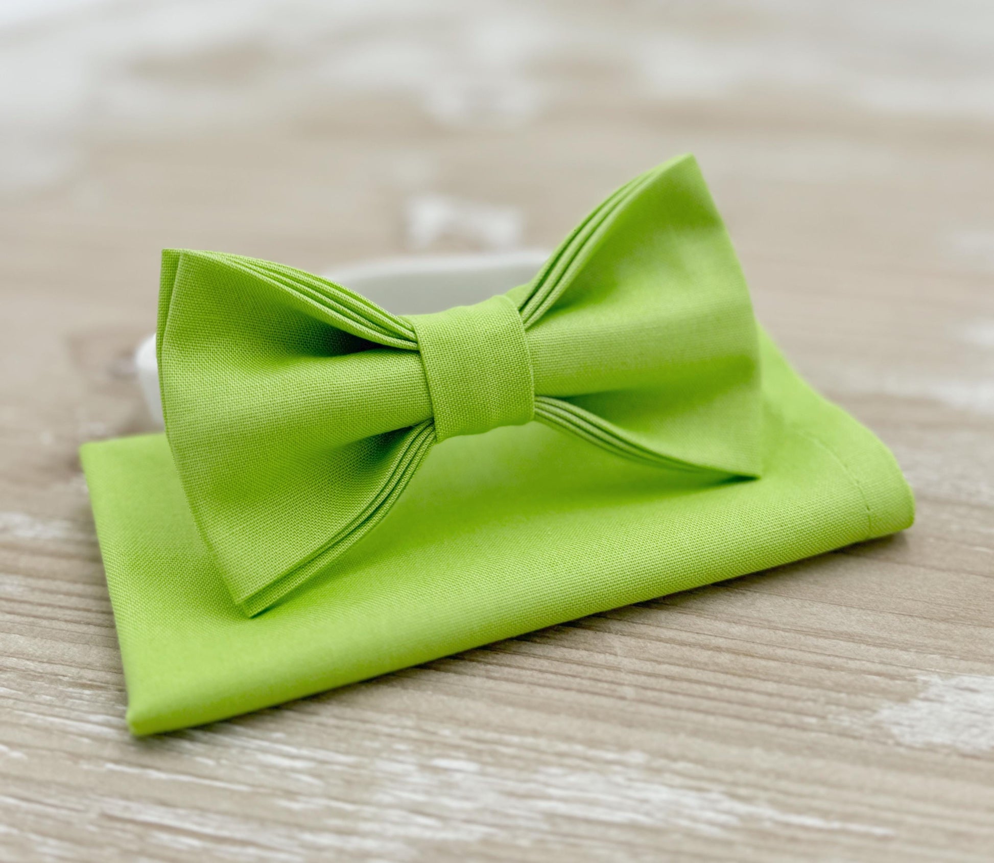 Pear Bow tie & Suspenders | Vegan Leather Suspenders | Lime Green Bowtie | Pocket Square | Ring Bearer Outfit | Boho Wedding Set