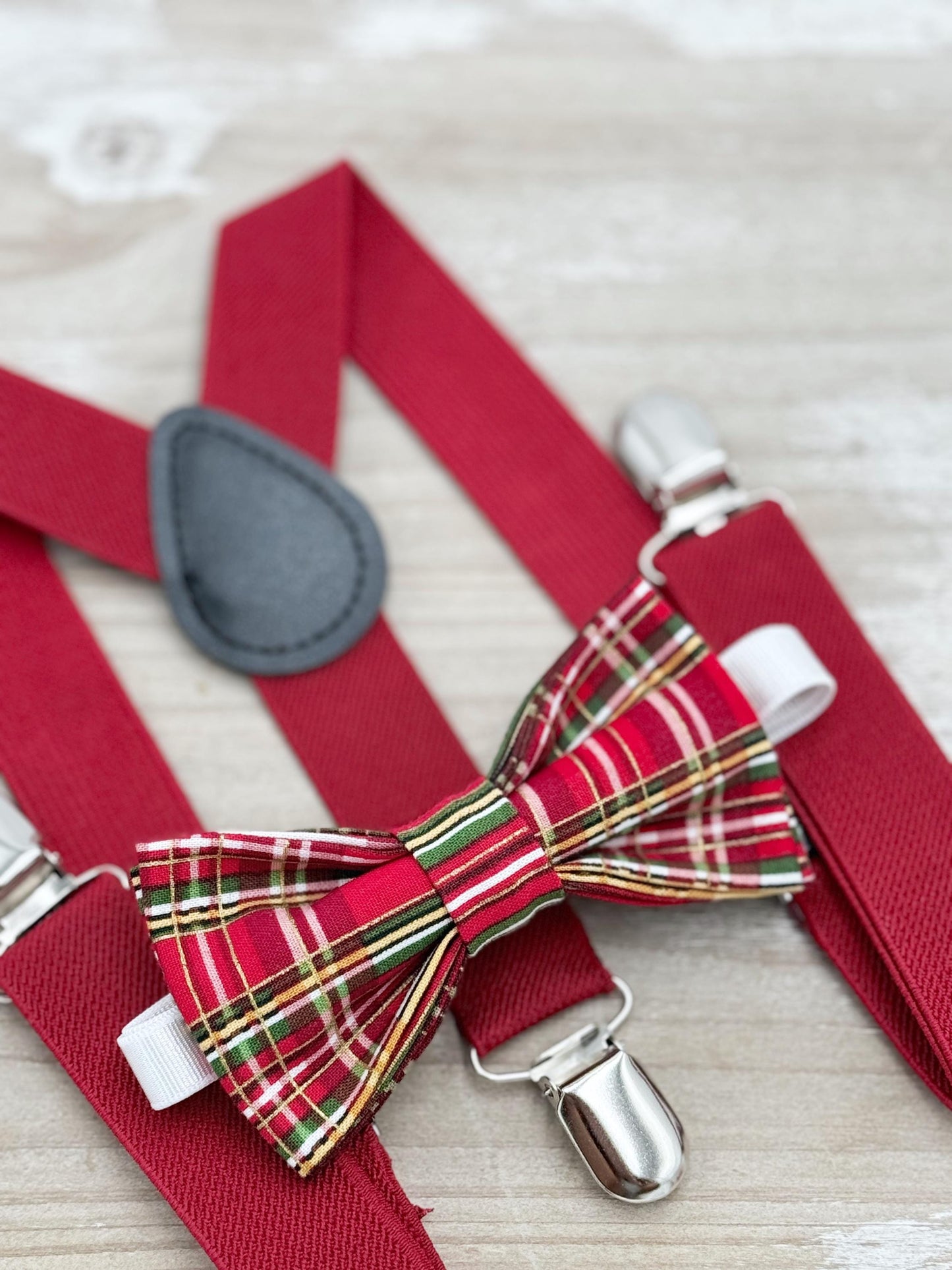 Tartan Bow tie & Suspenders | Holiday Bowtie | Costume Outfit | Christmas Bow Tie | Photo Prop Outfit