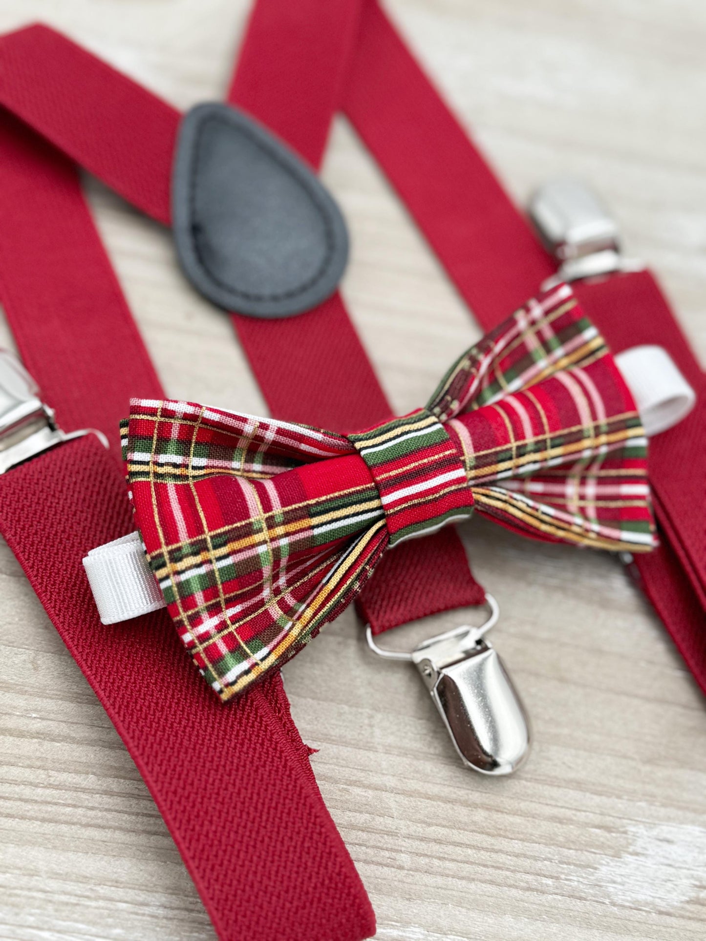 Tartan Bow tie & Suspenders | Holiday Bowtie | Costume Outfit | Christmas Bow Tie | Photo Prop Outfit