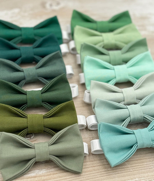 Green Bow tie | Wedding Bowtie | Ring Bearer outfit | Boho Wedding | Groomsman Gift | Rustic Wedding Outfit